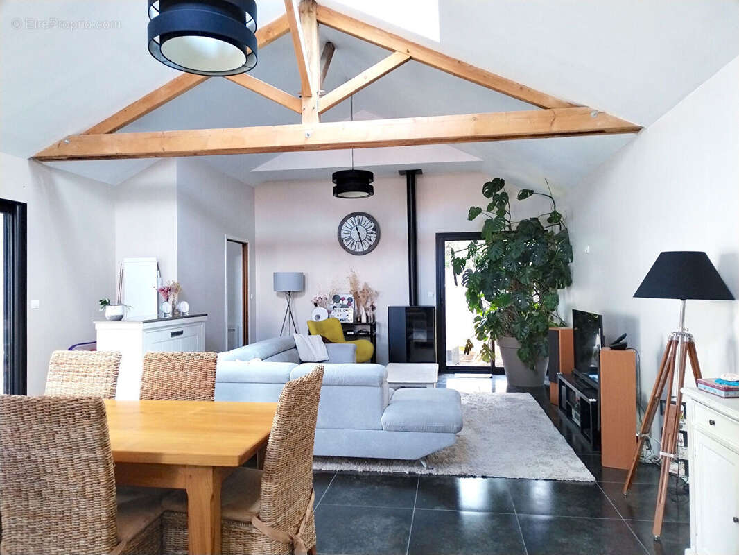 Maison à LES SORINIERES