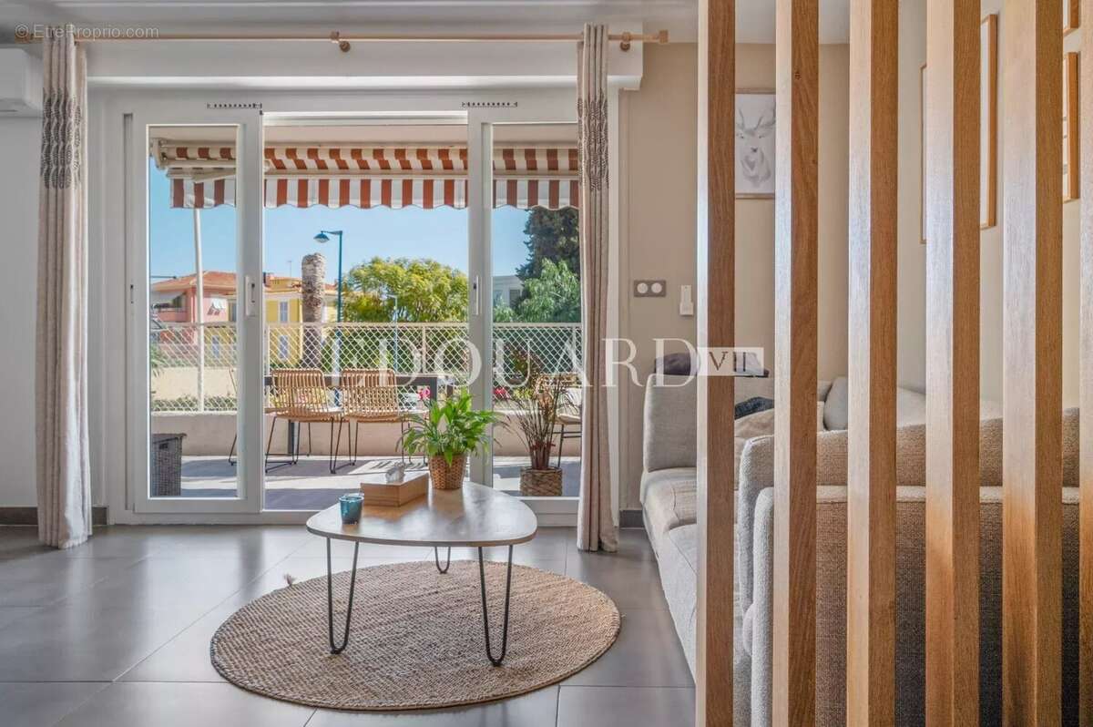 Appartement à VILLEFRANCHE-SUR-MER