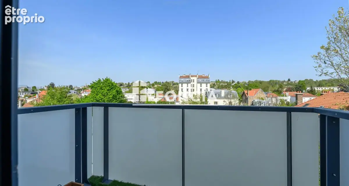Coup de coeur au raincy - t 3 lumineux avec balcon et parking - photo 5