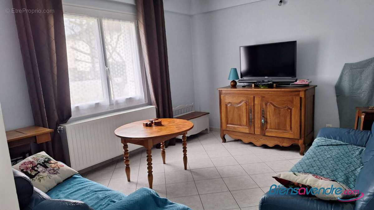 Maison à CHATELLERAULT