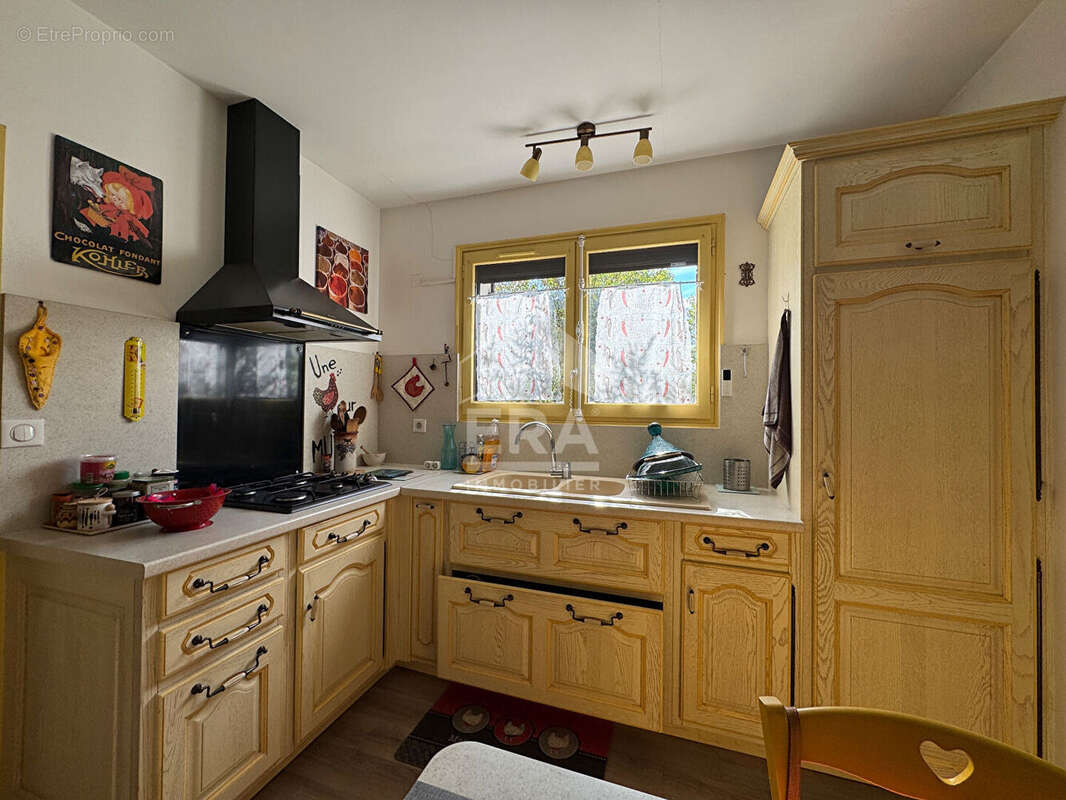 Maison à SAINT-ASTIER