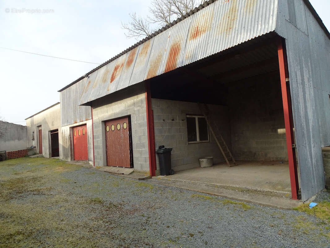 Maison à SAINTE-FLORENCE
