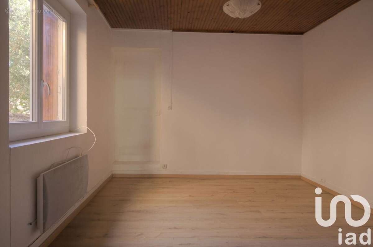 Photo 9 - Maison à MONTMERLE-SUR-SAONE