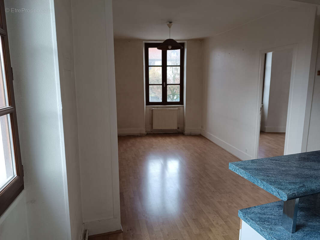 Appartement à SAINT-EGREVE