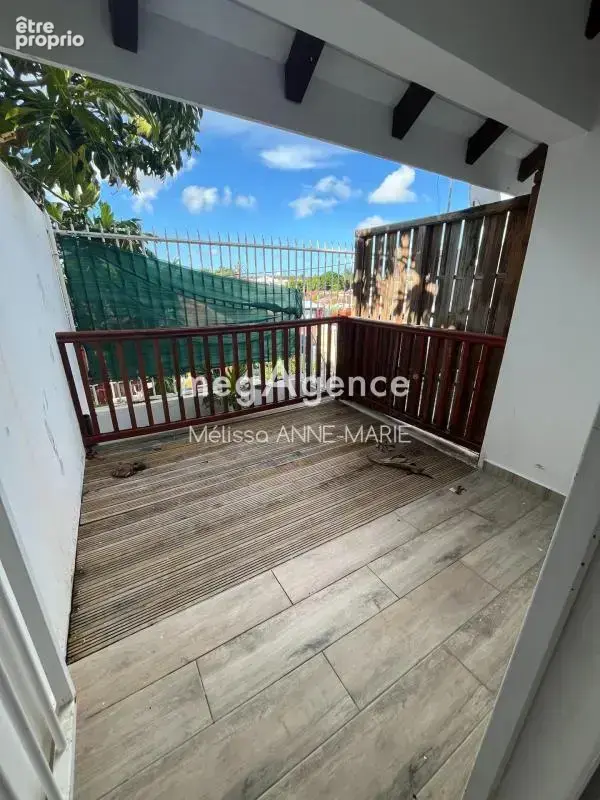 Saint-françois – immeuble de rapport avec local commercial et 5 logements – vue mer - photo 9