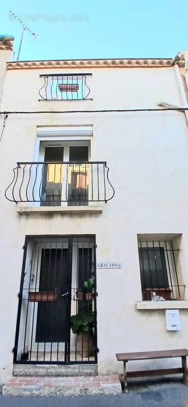 Maison à ABEILHAN