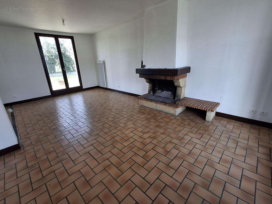 Maison à LE GAULT-SAINT-DENIS