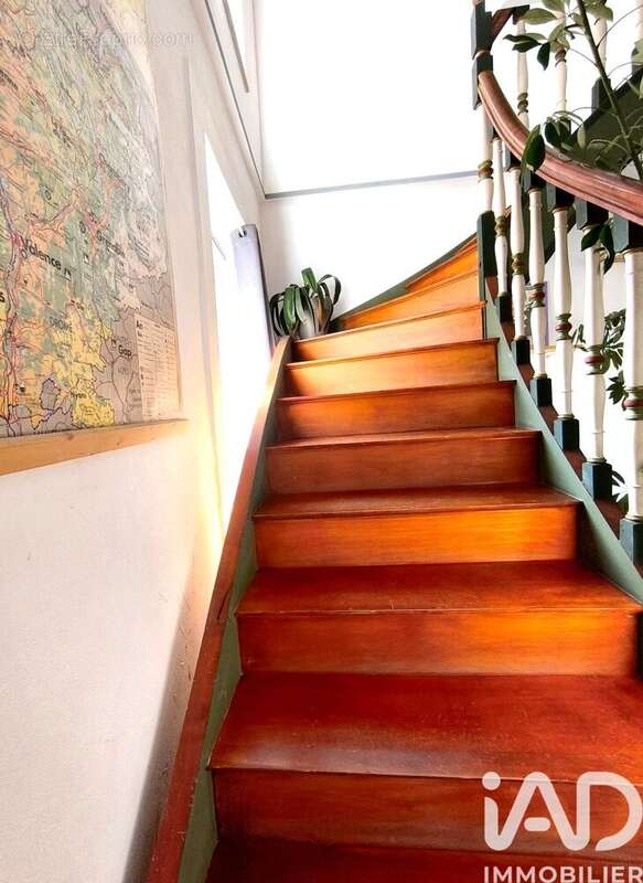 Photo 7 - Maison à SAINT-ETIENNE