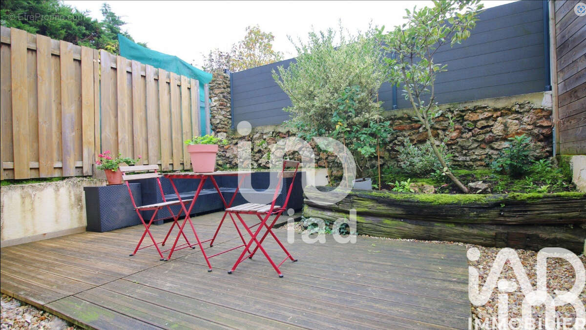 Appartement 63 m² à Magny-Le-Hongre  - photo 4