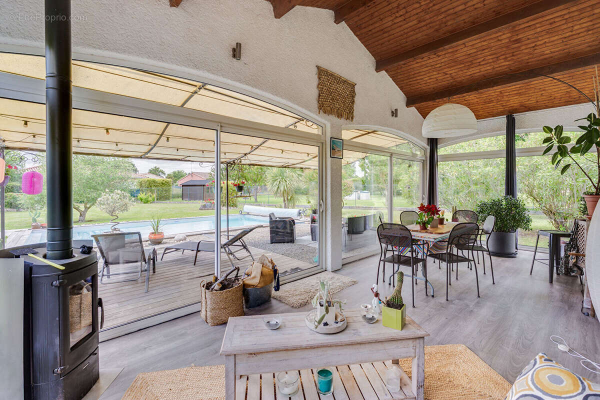 Maison à LAGARDELLE-SUR-LEZE