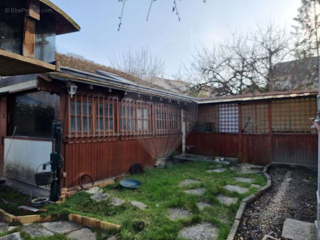 Maison à SUCY-EN-BRIE