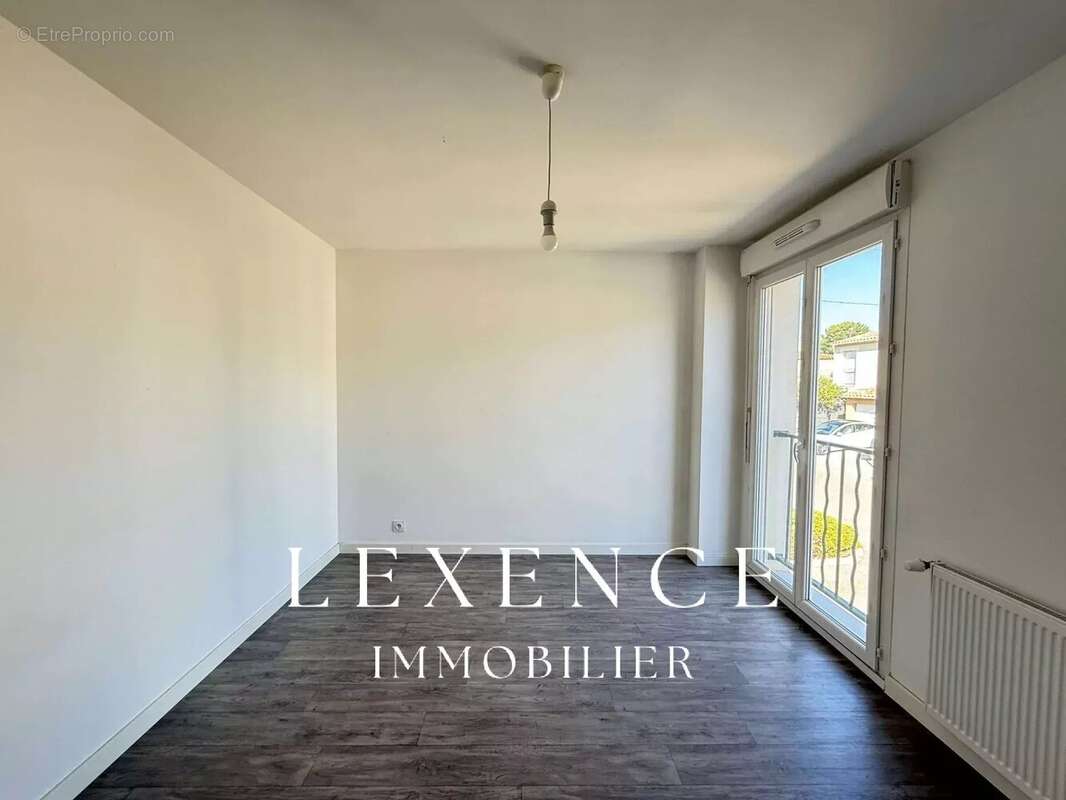 Maison à LA FARE-LES-OLIVIERS