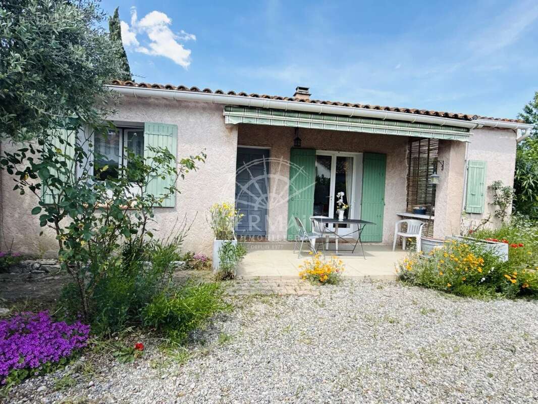 Maison à L'ISLE-SUR-LA-SORGUE