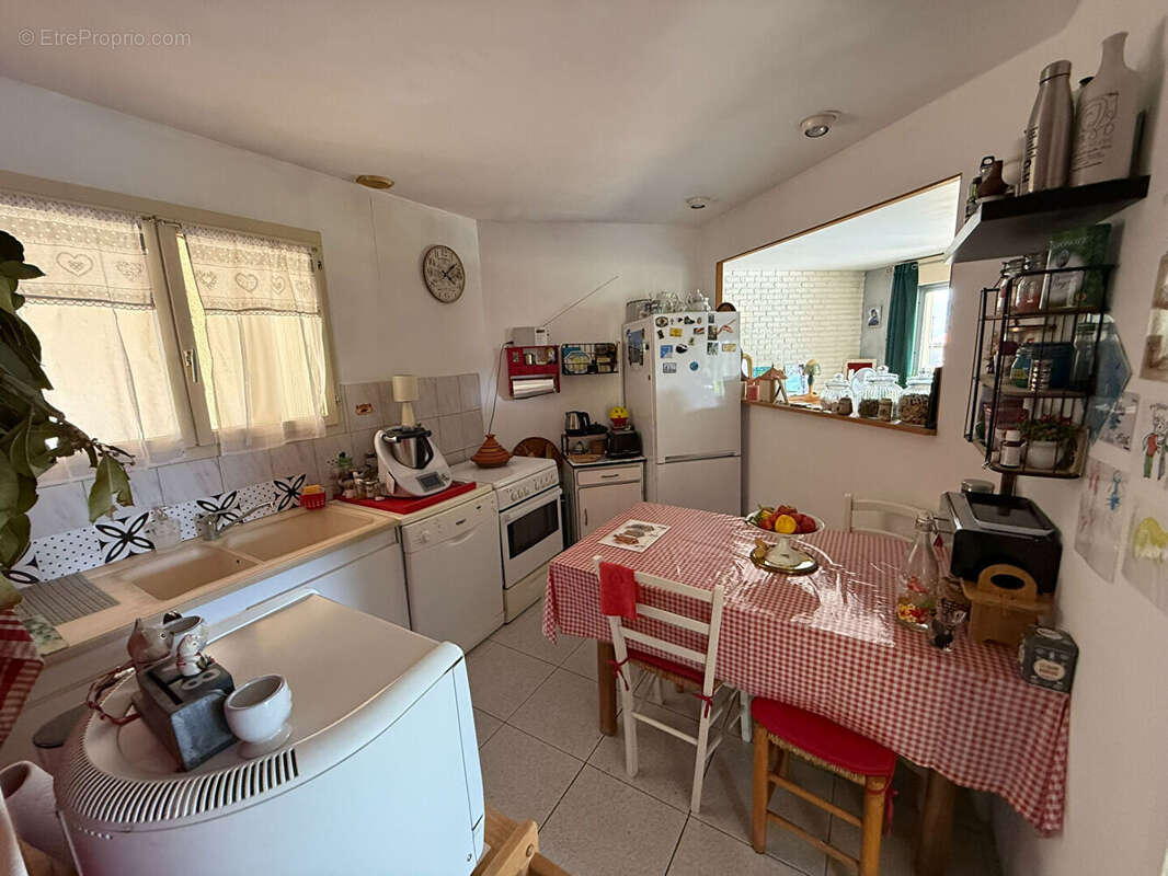 Maison à vendre à Limoux de 105 m² avec piscine, garage de 55 m² et terrain de 960 m² - photo 10