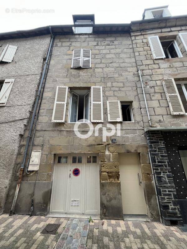 Appartement à BRIVE-LA-GAILLARDE