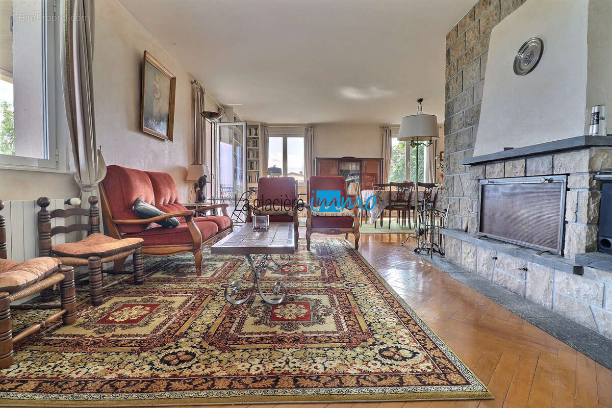 Maison à CLERMONT-FERRAND