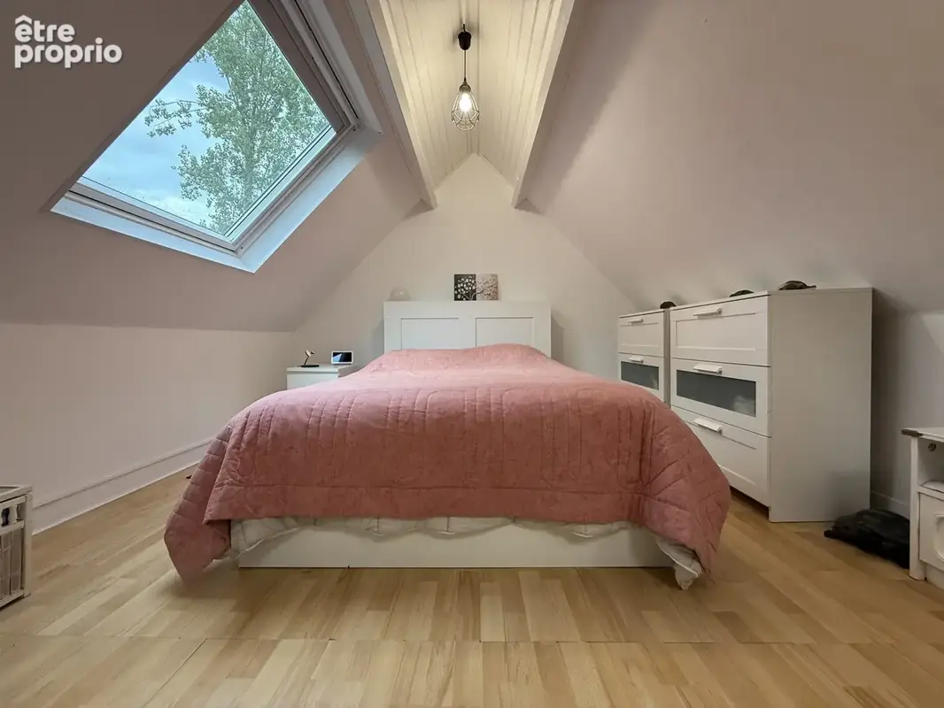 Maison 113 m² à Savigny-Le-Temple  - photo 8