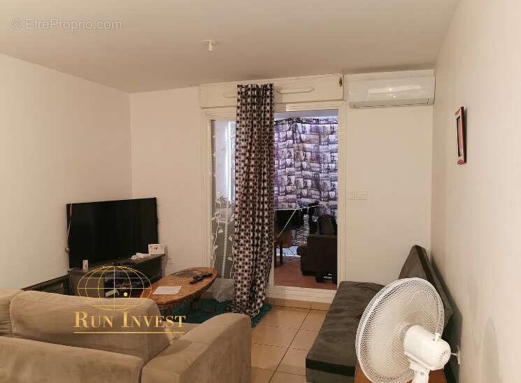 Photo 2 - Appartement à SAINT-DENIS