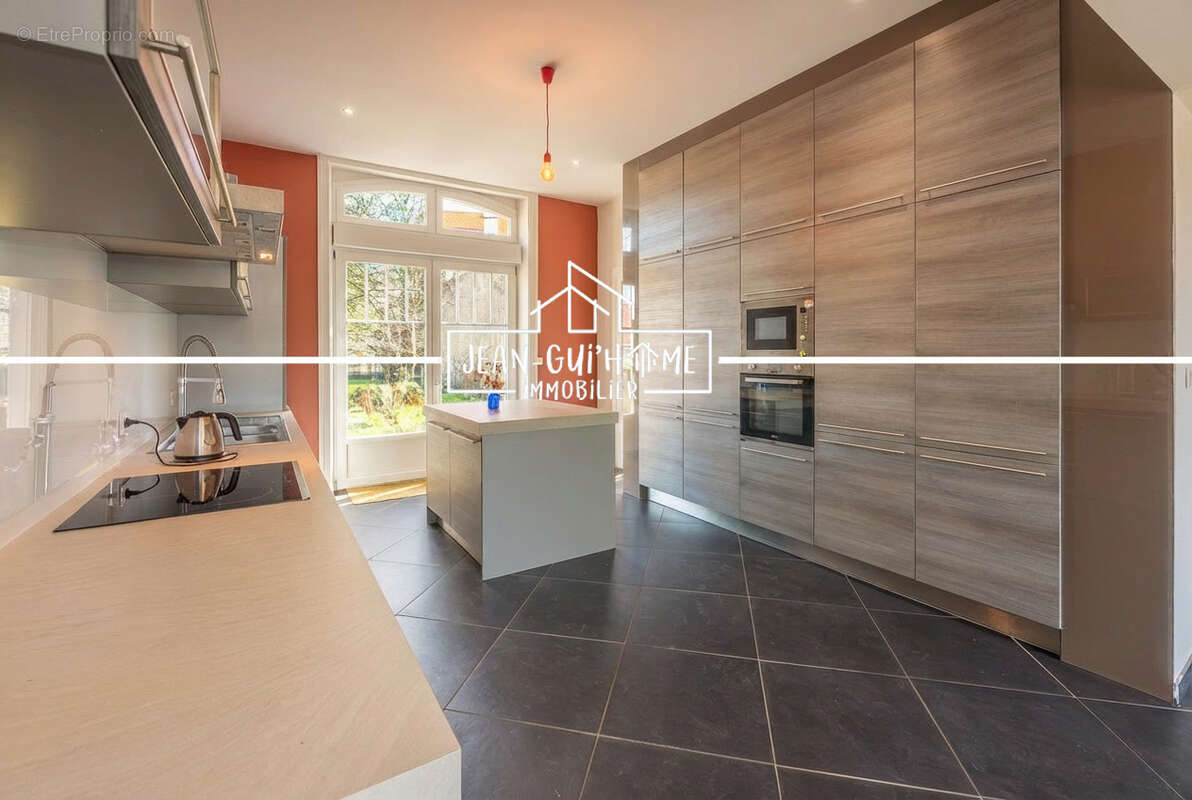 Maison à REMIREMONT