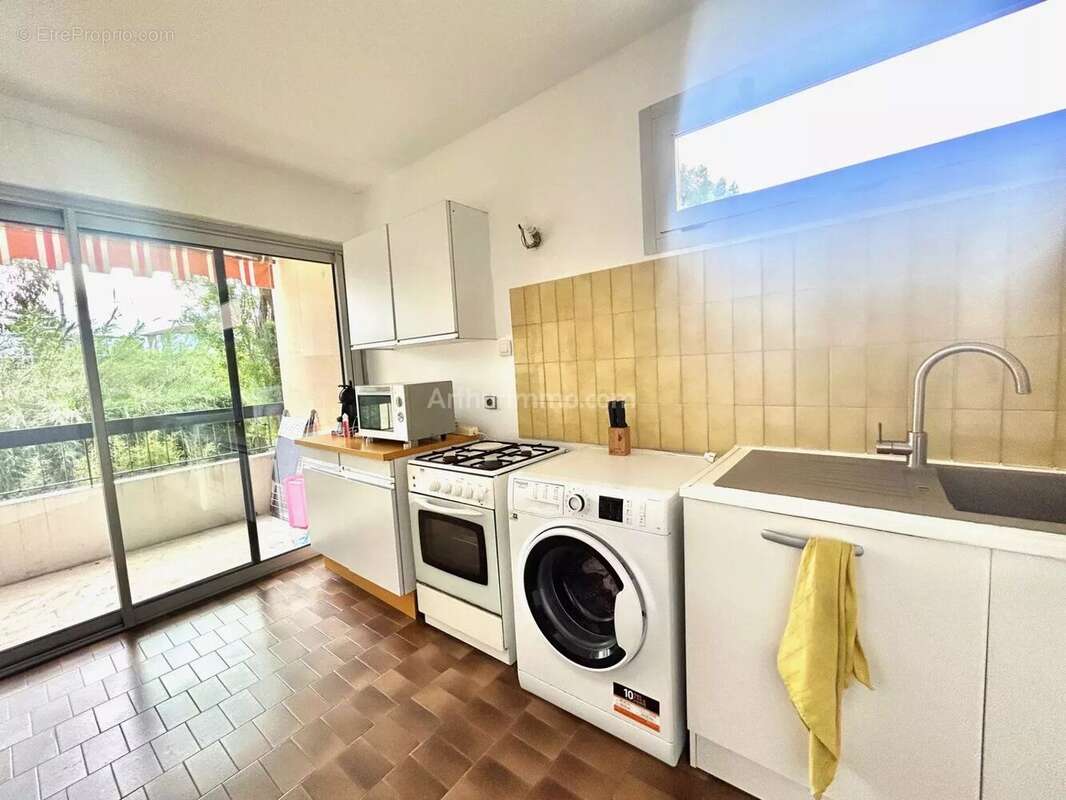 Appartement à VILLENEUVE-LOUBET