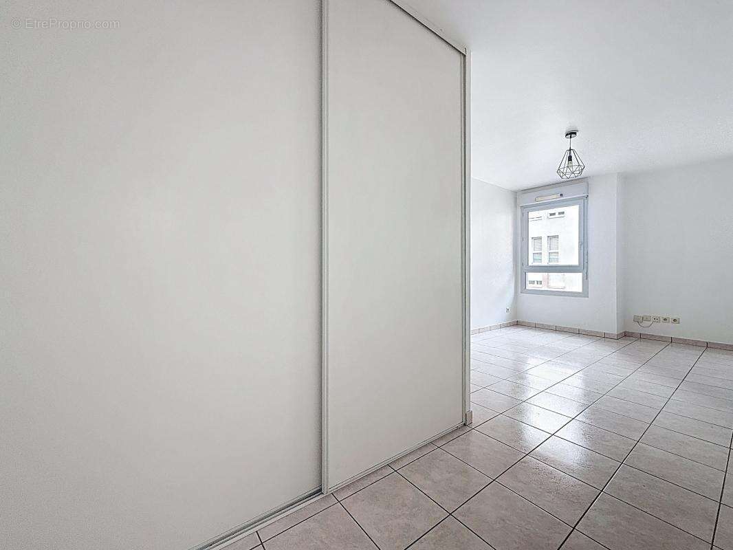 Appartement à VILLEURBANNE