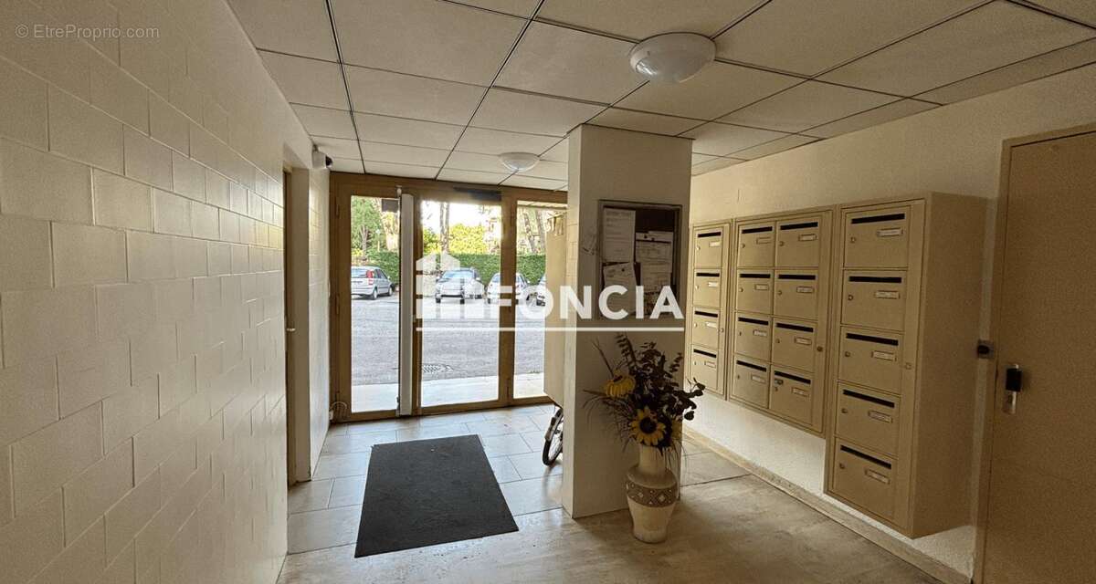 Avignon résidence Les Colombes : T4 spacieux de 71m² avec cave - photo 8
