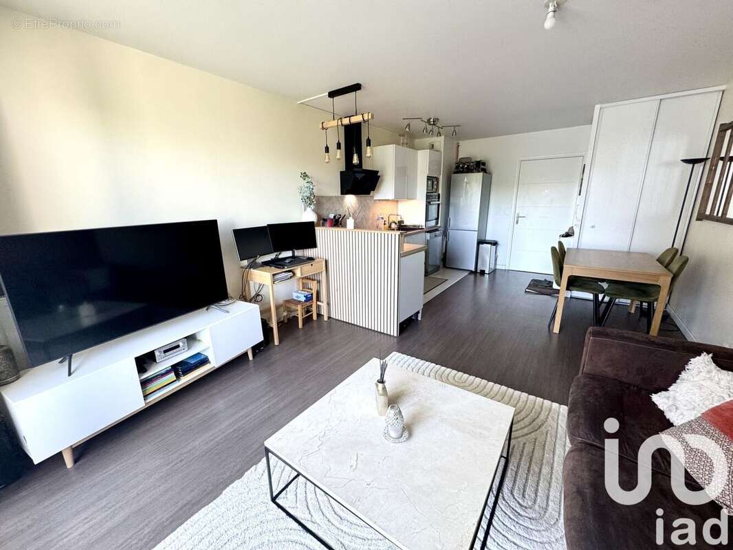Appartement 57 m² à Cergy  - photo 7