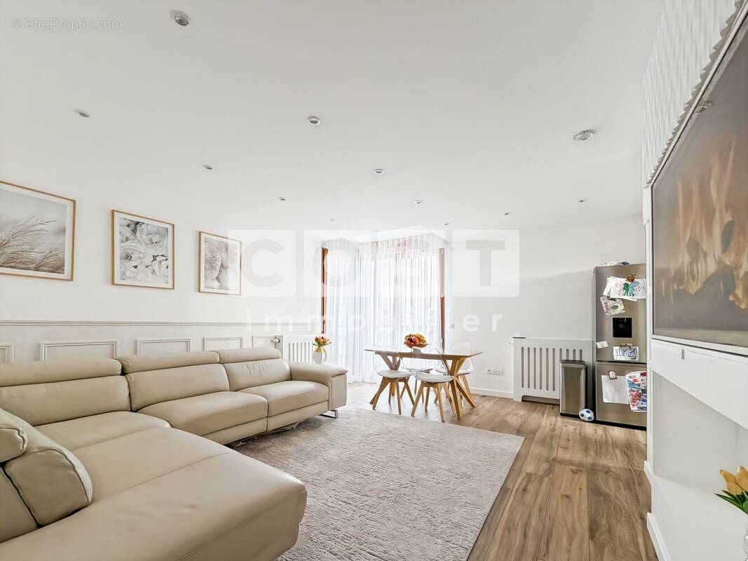 Appartement à ASNIERES-SUR-SEINE