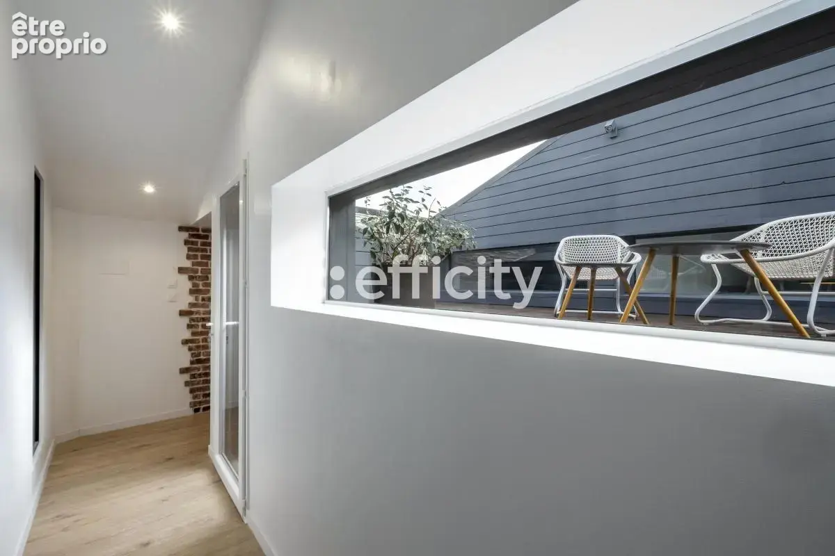 Maison 165 m² à Saint-Xandre  - photo 9