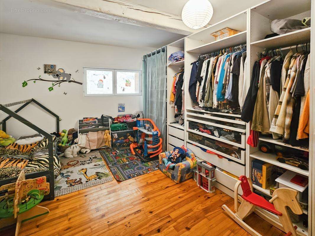 Agreable maison de caractere +terrasse + garage - photo 14