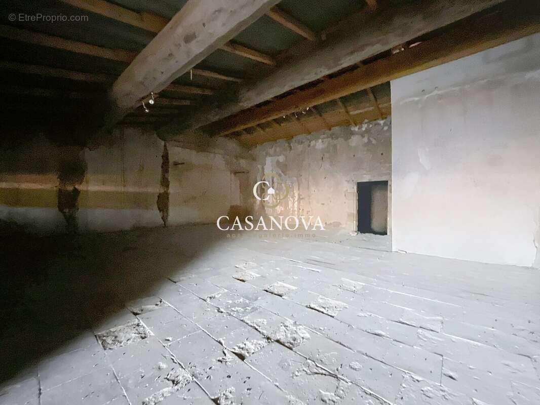 Maison à CLERMONT-L&#039;HERAULT