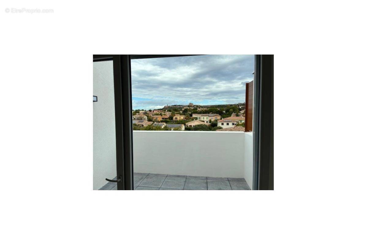 Appartement à VITROLLES