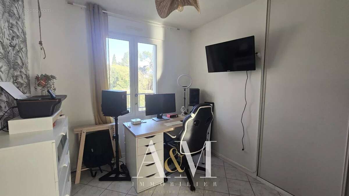 Appartement à BEAULIEU