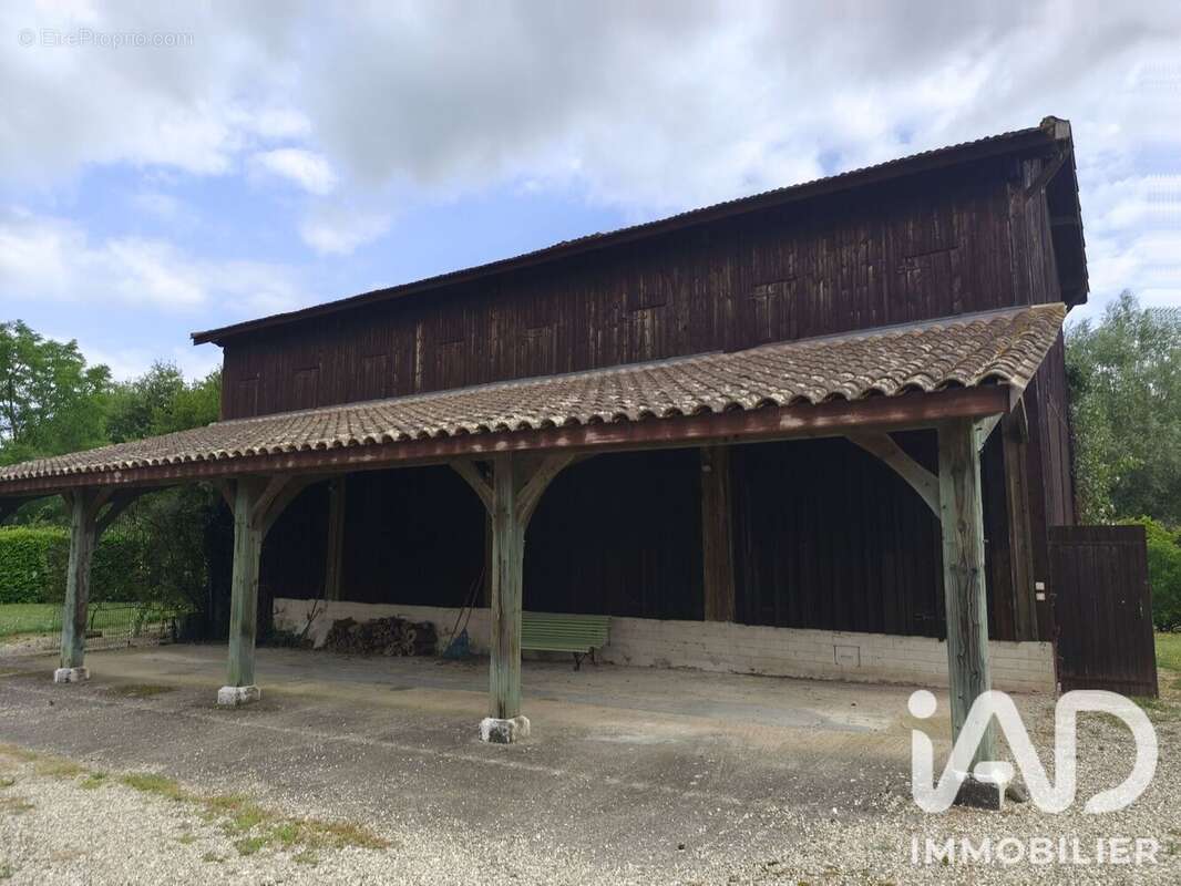 Maison 554 m² à Meilhan-Sur-Garonne  - photo 9