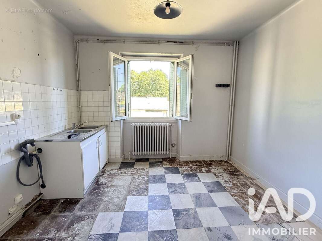 Appartement 160 m² à La Courtine  - photo 8