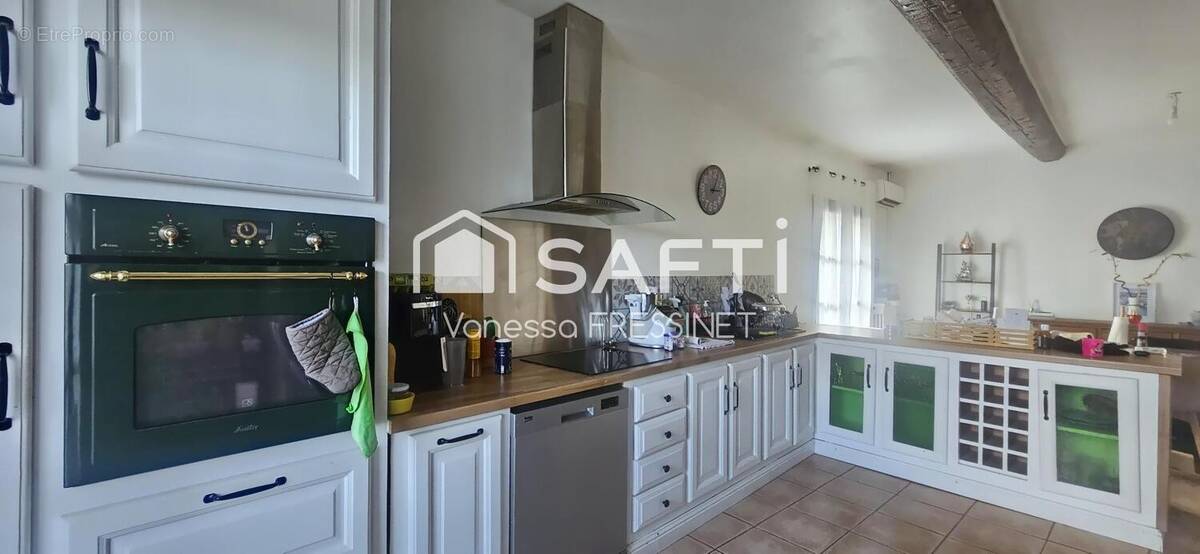 Maison 113 m² à Lezignan-La-Cebe  - photo 1