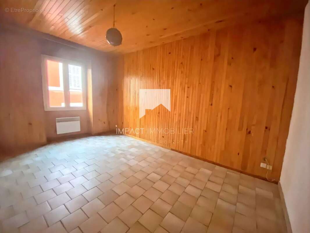 Appartement à HYERES