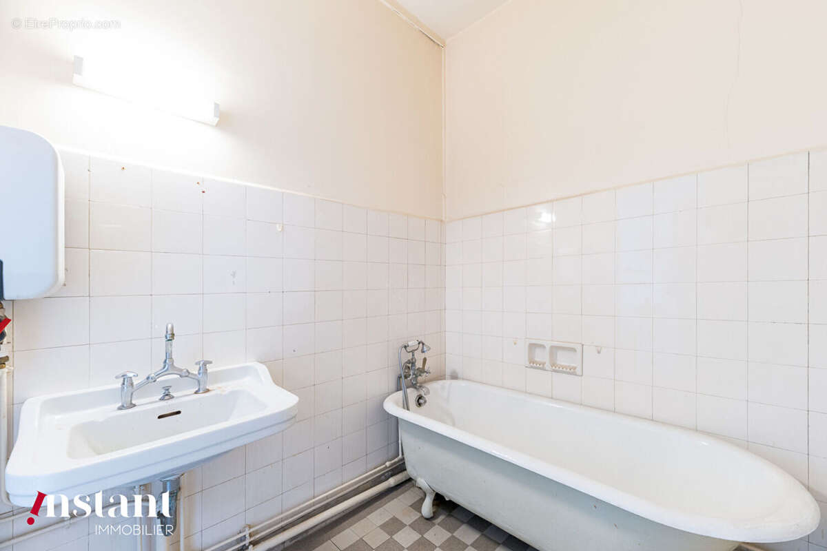 Appartement à LYON-7E