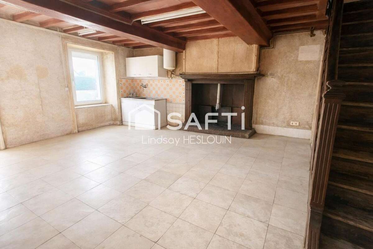 Photo 3 - Maison à MONTREUIL-SUR-LOZON