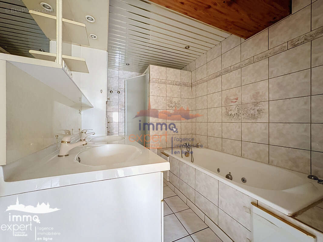 Maison de village à conforter, 7 pièces, 198 m2 - photo 5