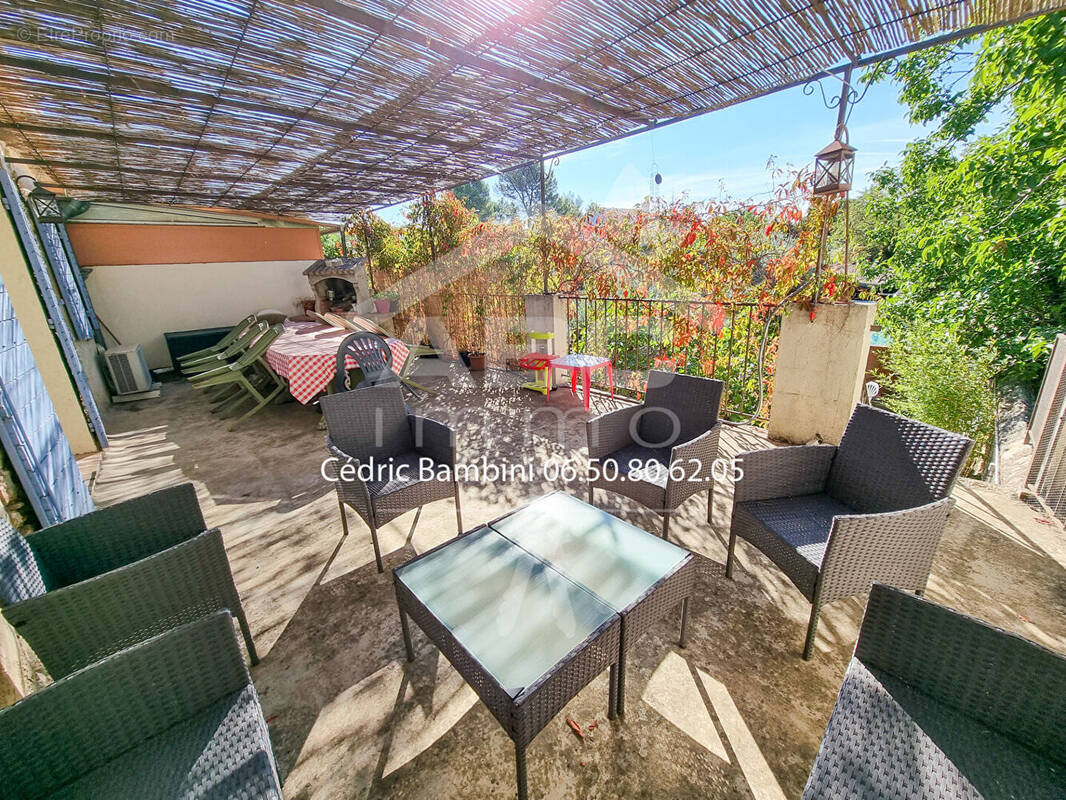 Appartement à SAINT-MAXIMIN-LA-SAINTE-BAUME