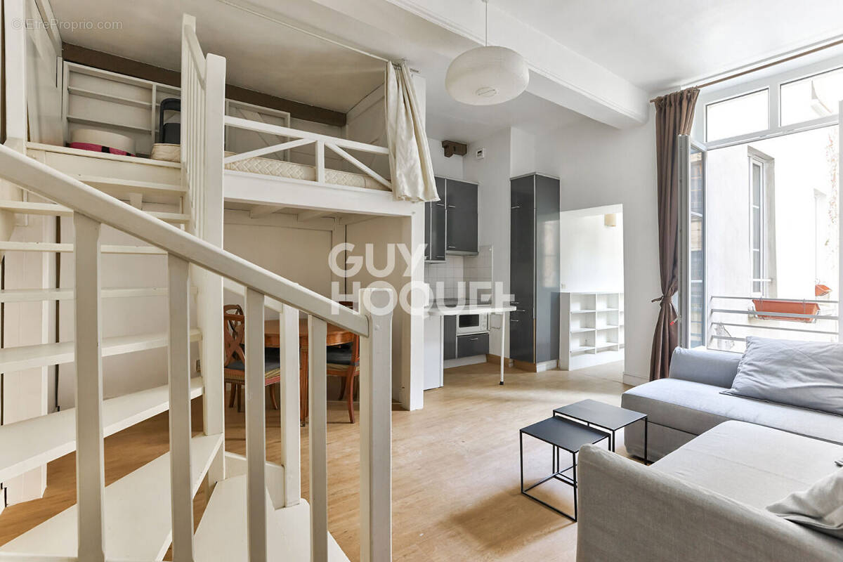 Appartement à PARIS-4E