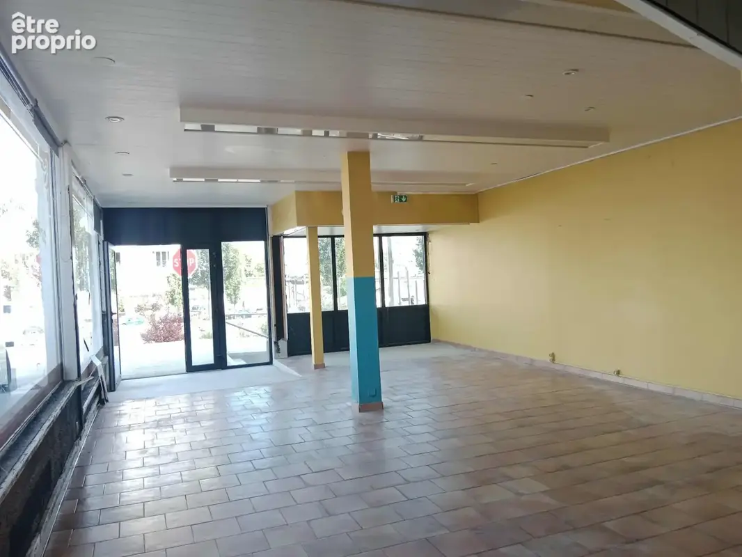 Local commercial - photo 3