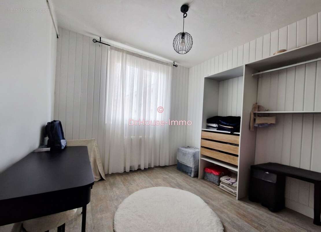 Appartement à ROMANS-SUR-ISERE