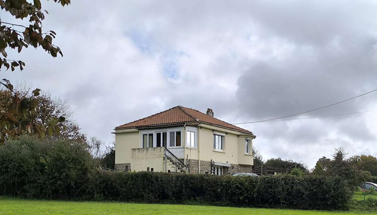 Maison à MELLERAN