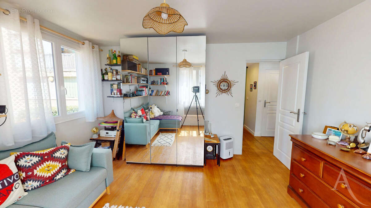Appartement Montreuil 3 pièce(s) 45m² - photo 2