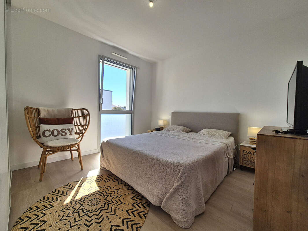 Exceptionnel : Appartement 2 chambres + bureau face mer baie de Sion - photo 8