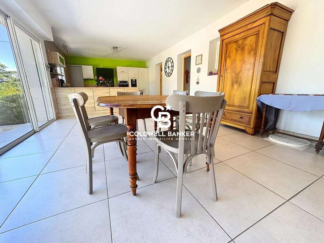 Maison à PUGET-SUR-ARGENS