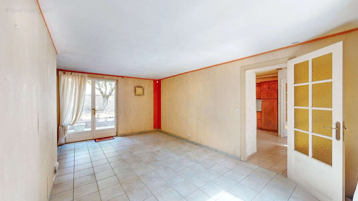 Maison à ROSNY-SUR-SEINE