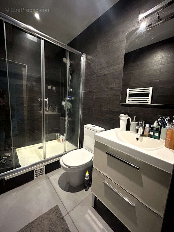 Appartement à LE PERREUX-SUR-MARNE